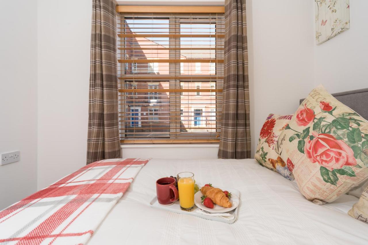 City Centre Posh Parlour Gated Parking 1Bed Wifi Кингстон-апон-Халл Экстерьер фото